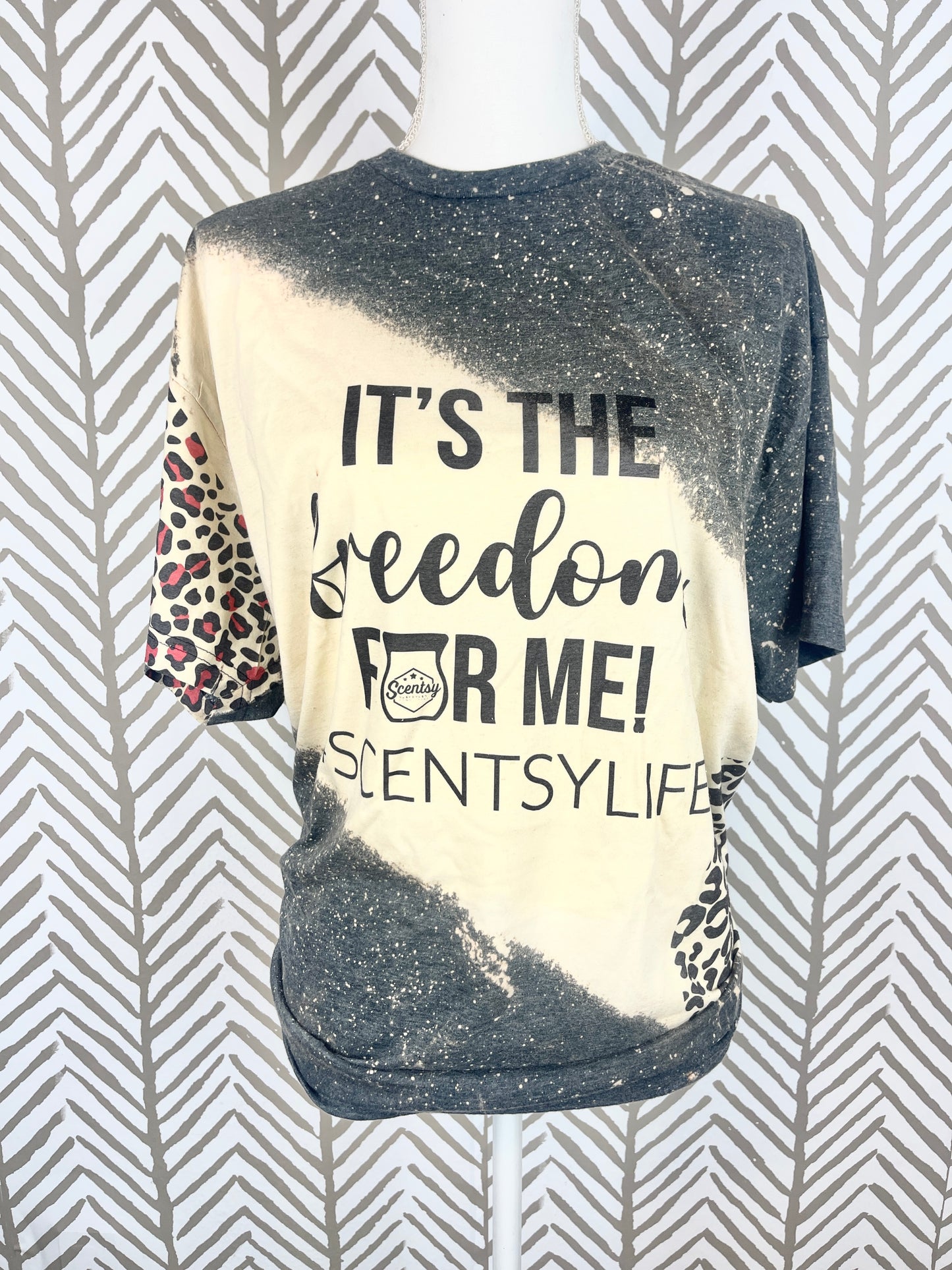 Stacy B S c e n t s y