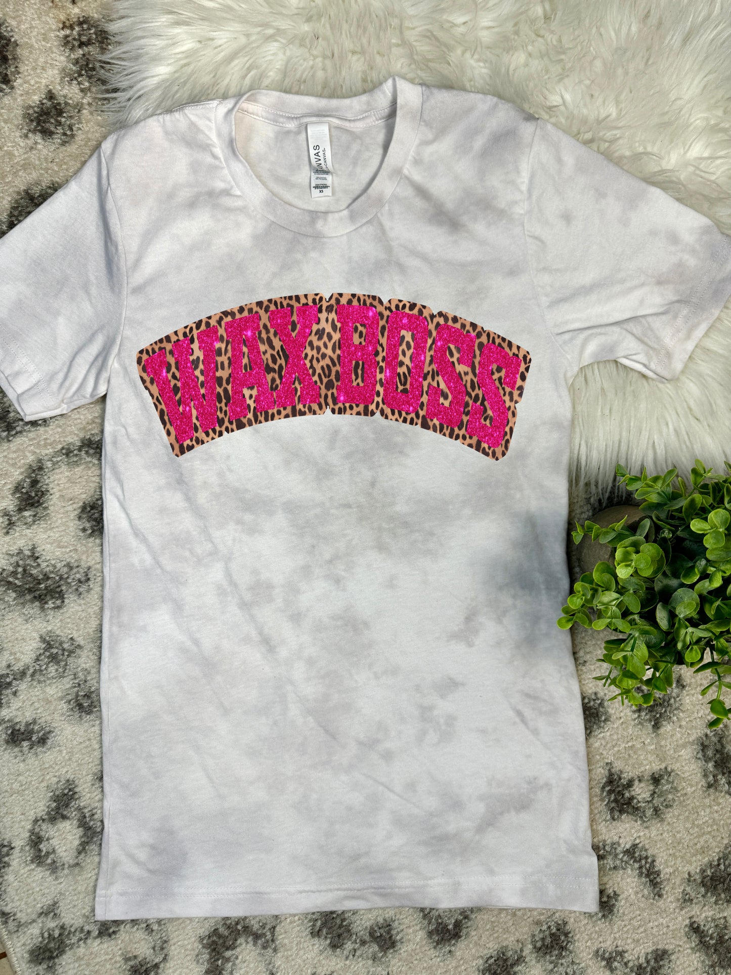 Pink leopard wax boss