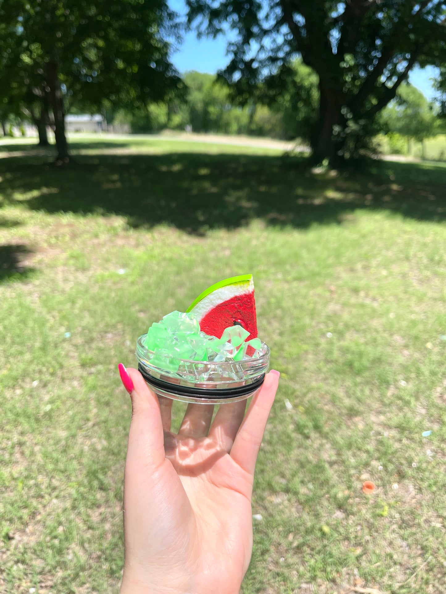 Watermelon glow in the dark Lid